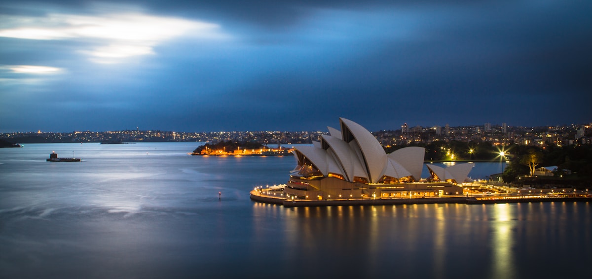 Commodities and Asian demand expectations tug at the Australian dollar