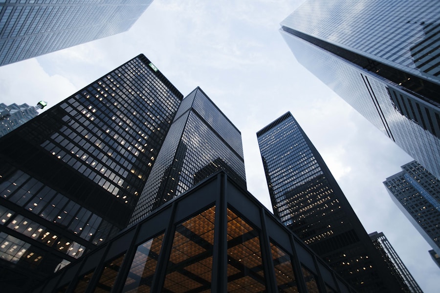 Multi-currency cash baskets become a fixed family-office agenda
